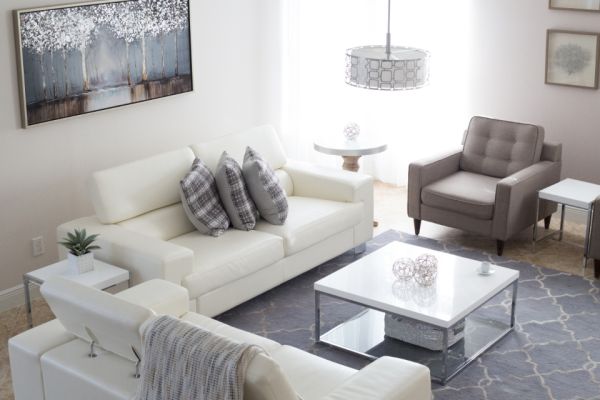 Bright White Lounge